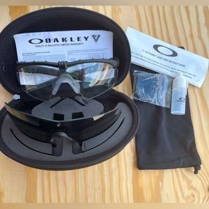 OAKLEY SI BALLISTIC SUNGLASSES